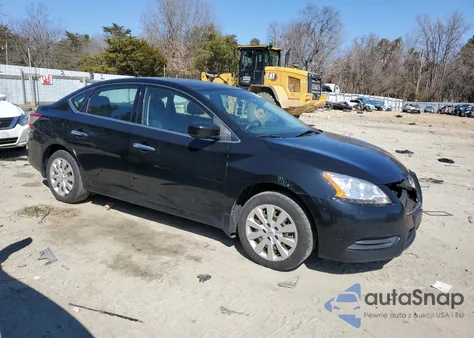 2015 Nissan Sentra S z USA, uszkodzony, nr VIN 3N1AB7AP2FY231518